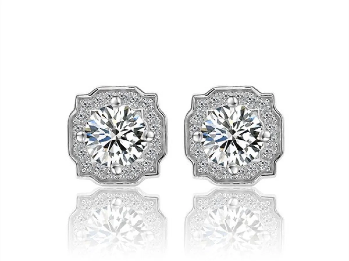 Hinged huggie earrings with secure snap closure, manufactured by Vesta Jewelry